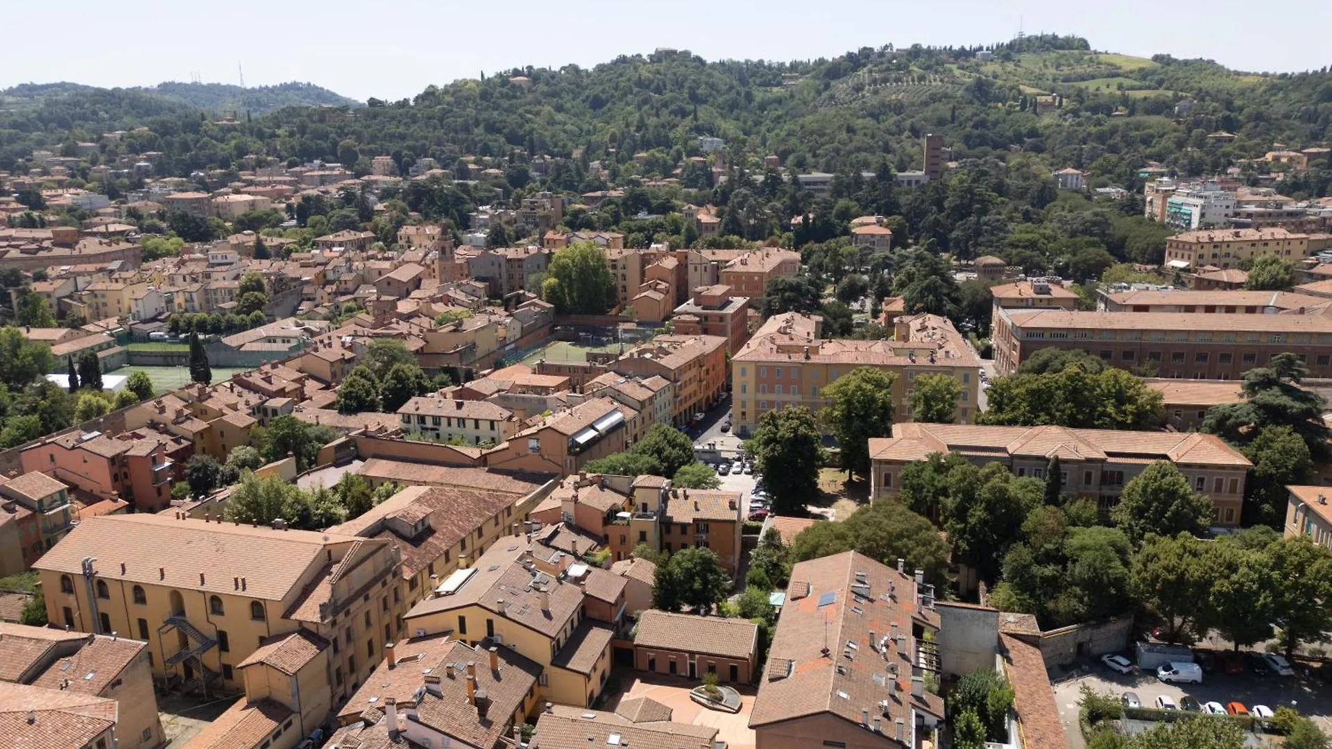 Frassinago Deluxe Suites-Bolognarooms Italy