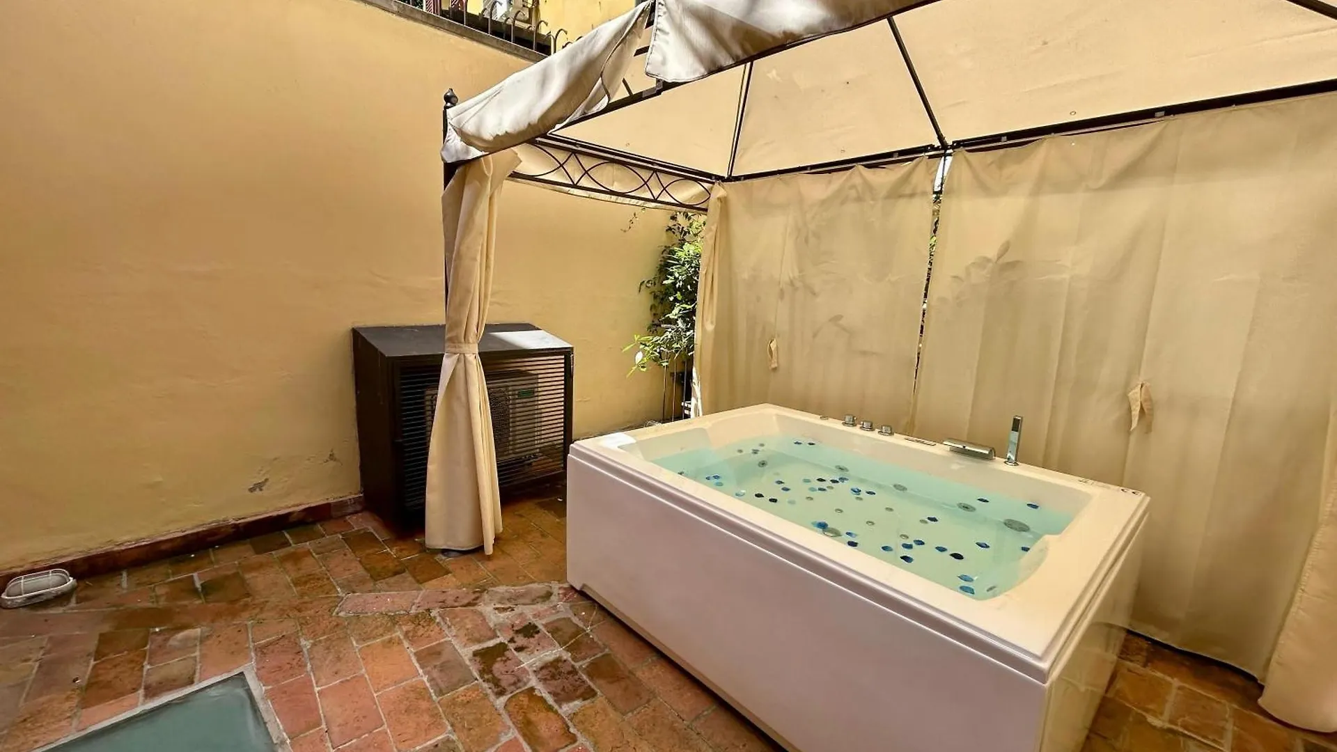 Frassinago Deluxe Suites-Bolognarooms Apartment Bologna