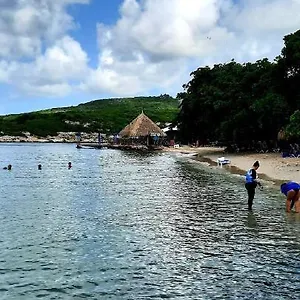 https://studio-5-min-from-the-beach.comcaribbean.com