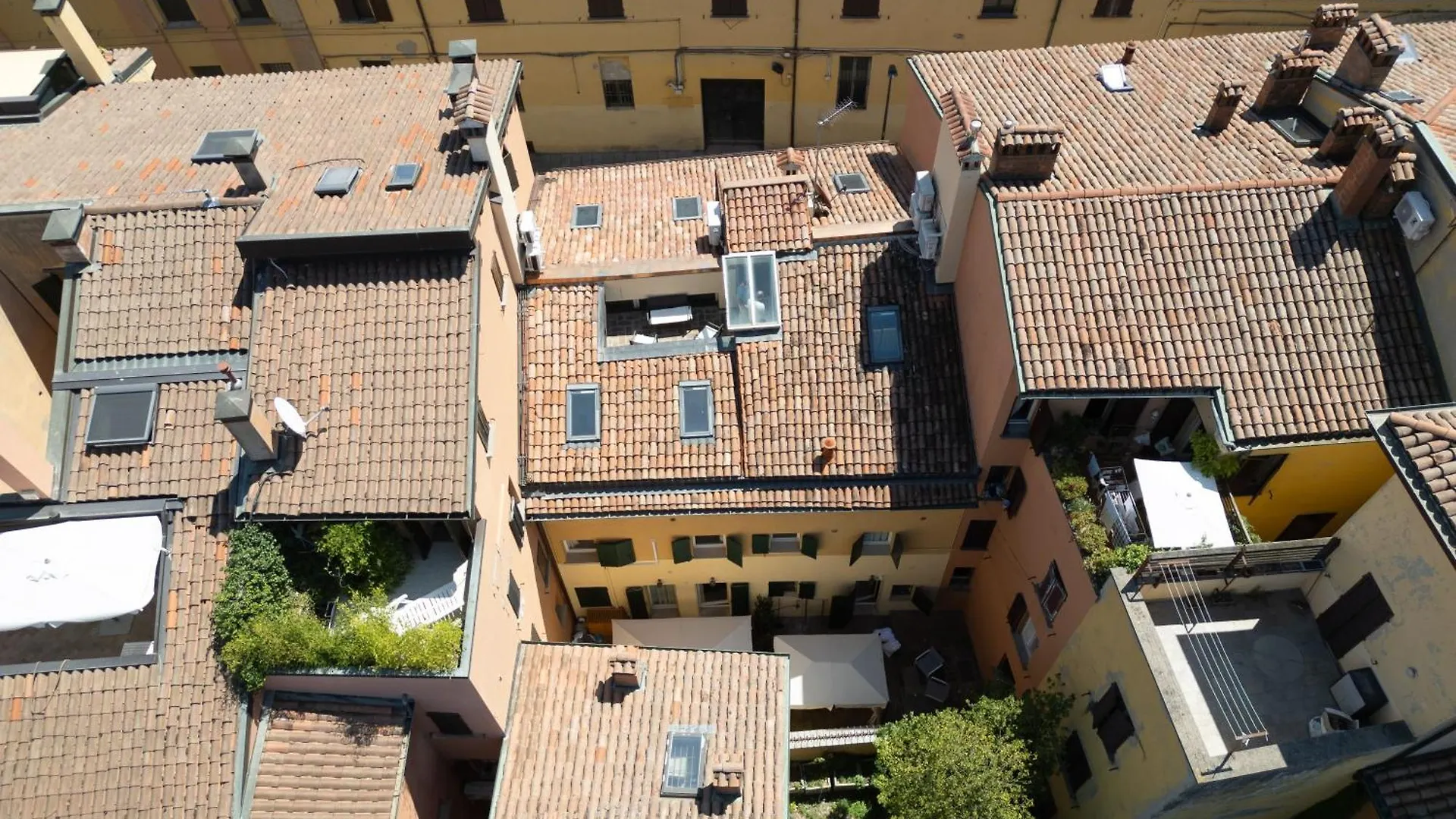 Frassinago Deluxe Suites-Bolognarooms 0*, Bologna